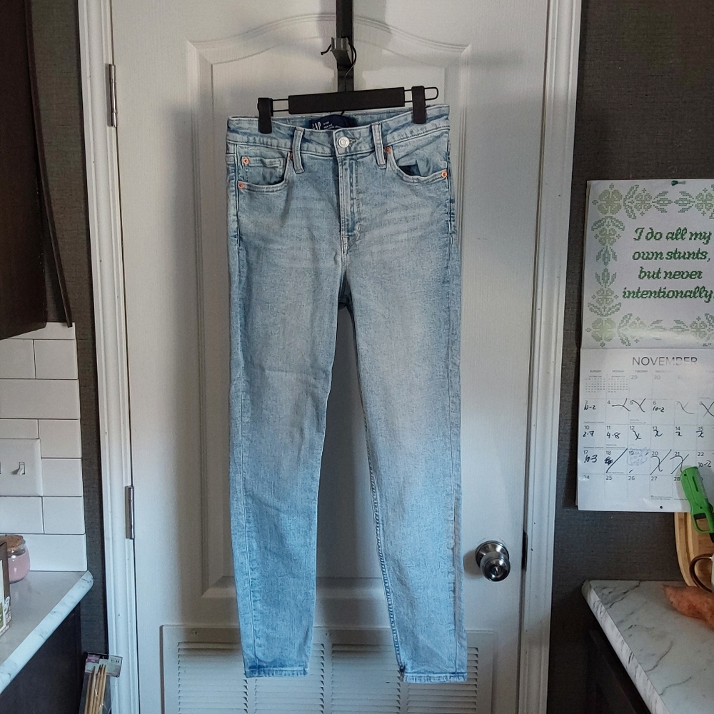 Gap High-rise Universal Legging